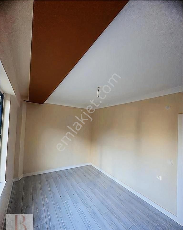 Taşpınar'da Ana Bulvar Üzeri Jandarma Karşısında Kiralık 2+1 - Görsel 2