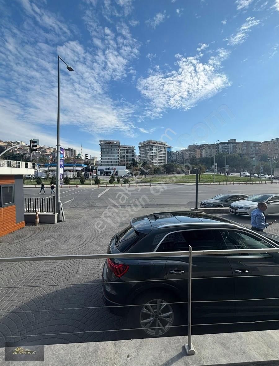 Kağıthane Seba Central Cadde Üzeri Kiralık Ticari Alan - Görsel 4