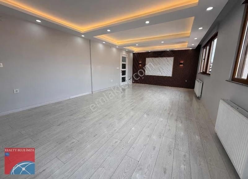 Çekmeköy Çavuşbaşı Cd Villa Havasında Ultra Lüks Dubleks - Görsel 13