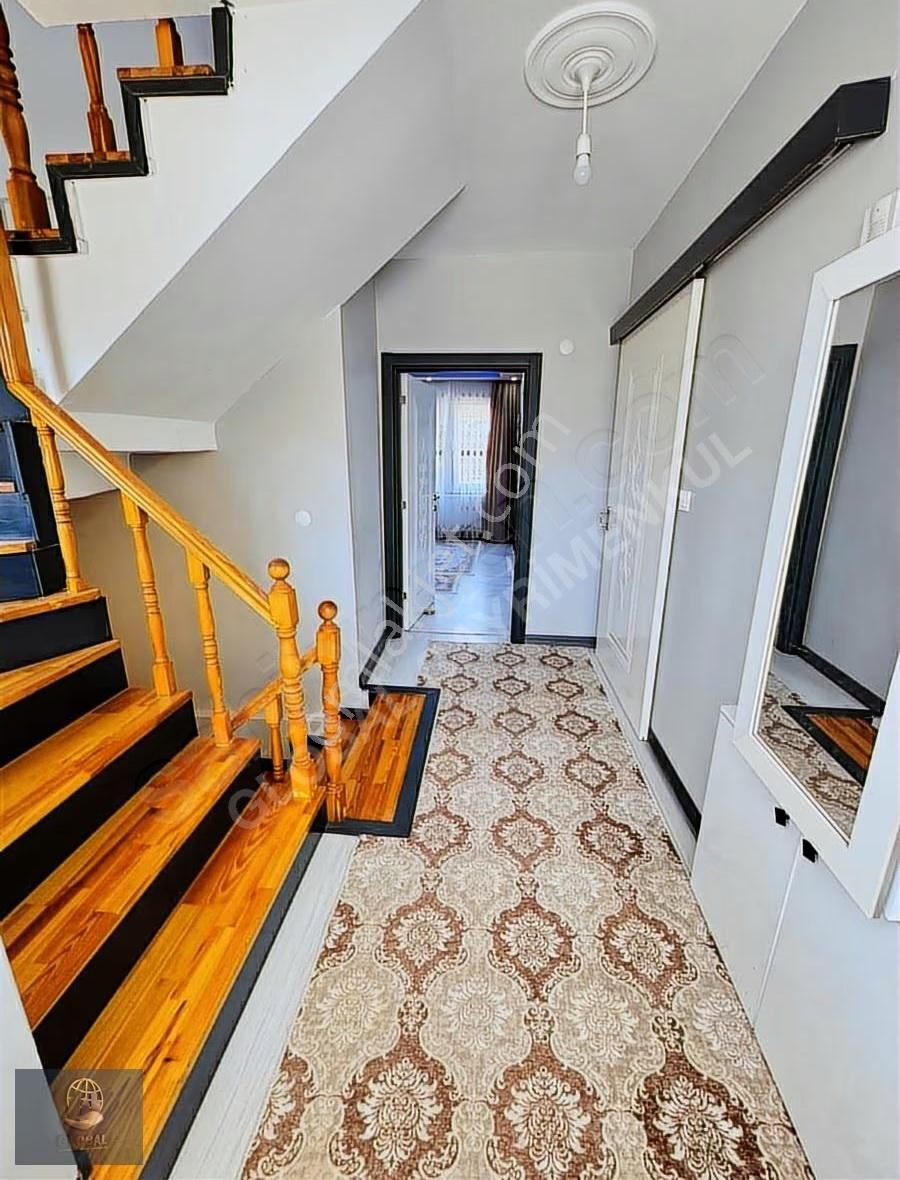 Adliye Civarı Müstakil 6+1 Villa !! - Görsel 10