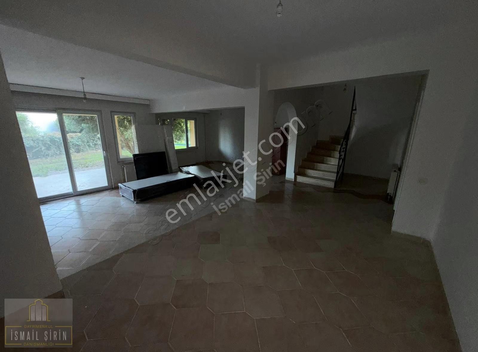 Şirinden Harmankayada Deniz Manzaralı Bahçeli 5+2villa - Görsel 7