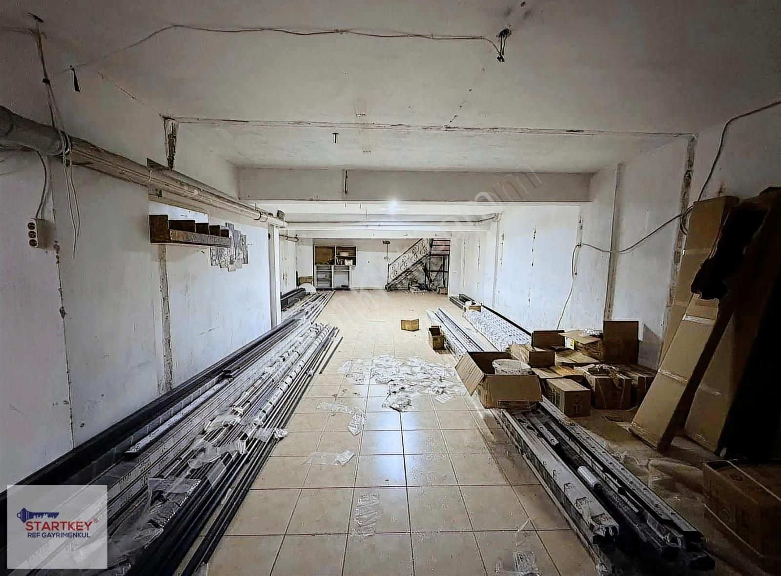 Çanakkale Asfaltı Cepheli 3 Katlı Depolu Kiralık Dükkan - Görsel 4