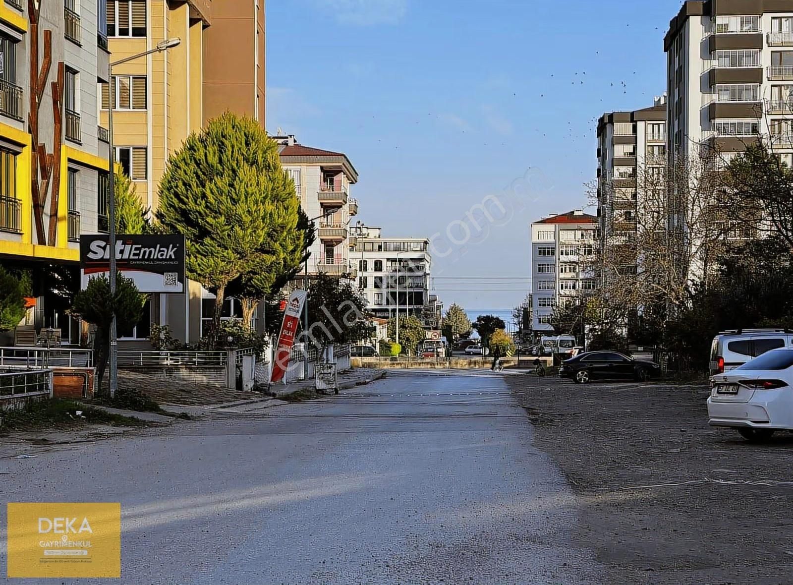 Deka Gayrimenkul'den Körfez'de Tramvaya 250m Deniz Manzaralı 1+1 - Görsel 7