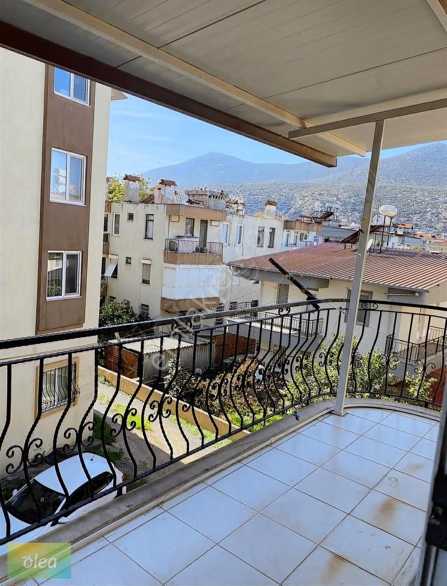 Hayıtlı Mahalledinde Kiralık 5+1 Daire - Görsel 12