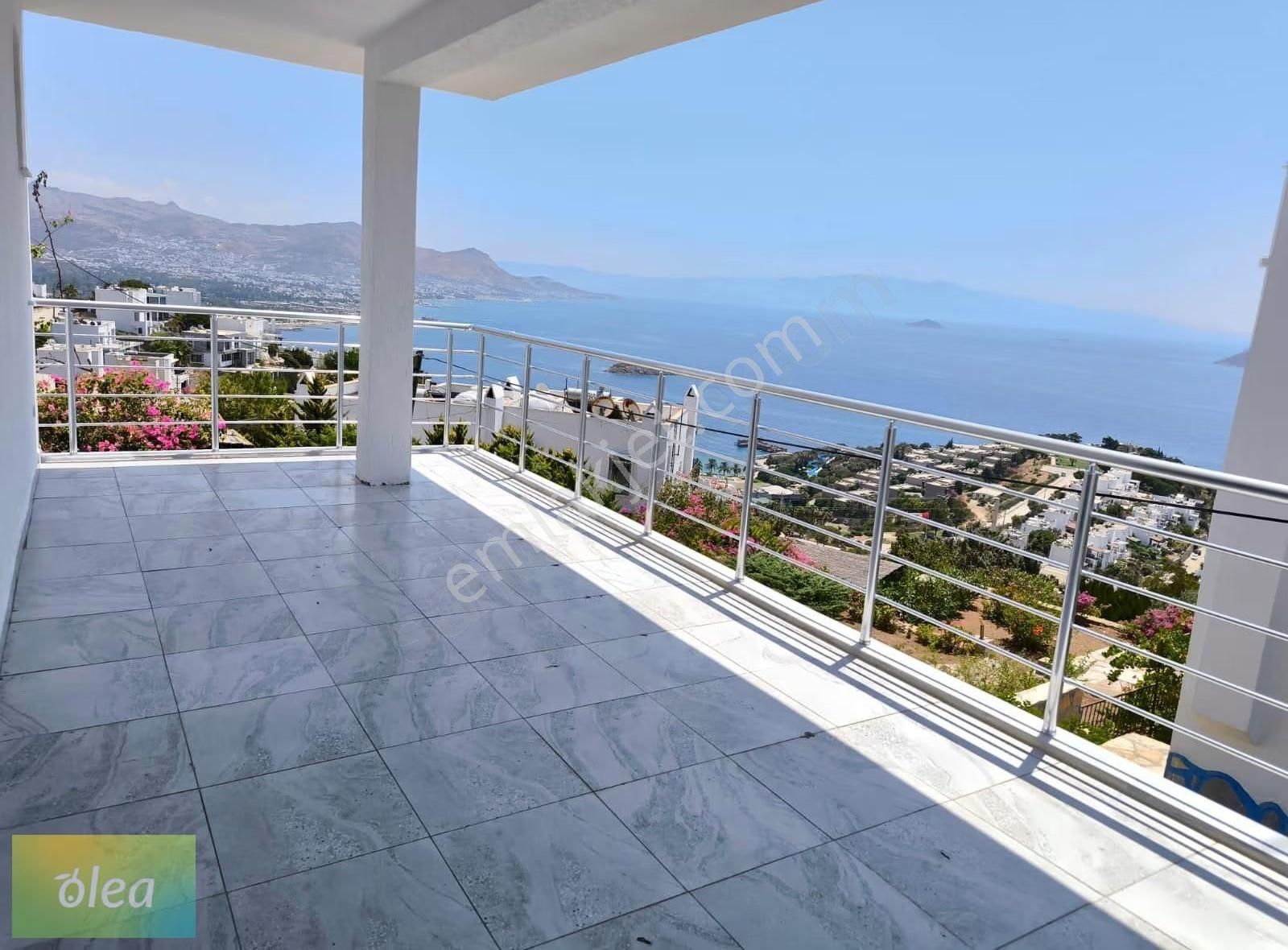 Bodrum Peksimet'te Satılık Villa
