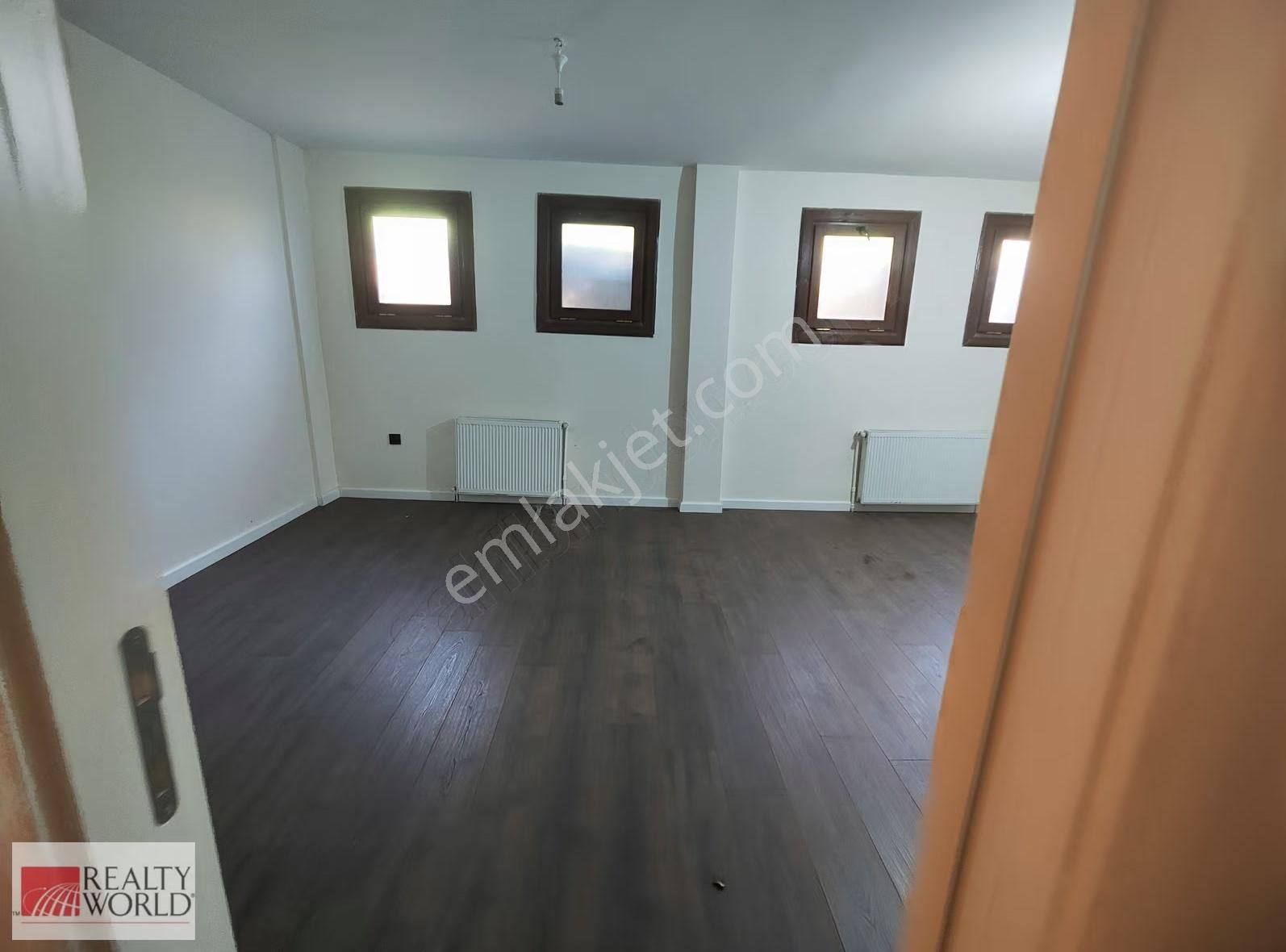 Tarihi Lokasyonda Müstakil 180m2 Ofis Konut Muayenehane Vb İşer - Görsel 29