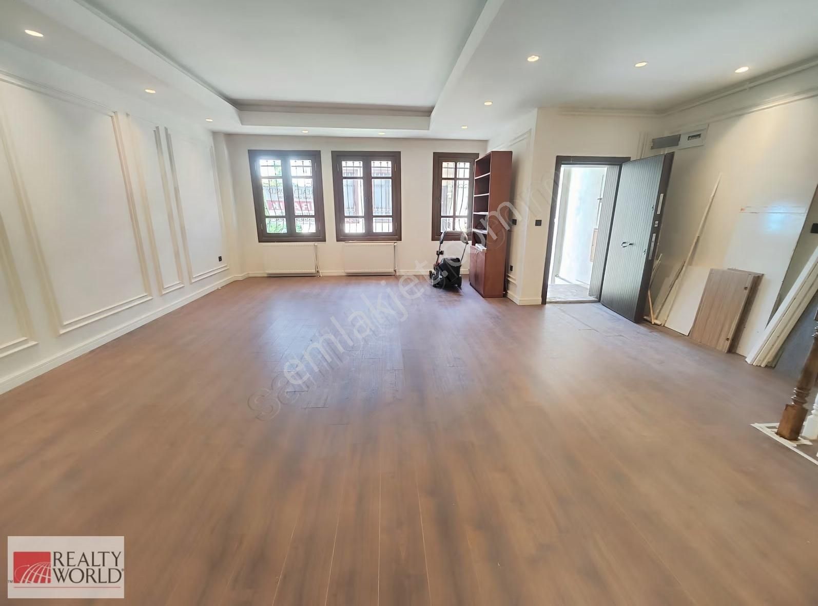 Tarihi Lokasyonda Müstakil 180m2 Ofis Konut Muayenehane Vb İşer - Görsel 12