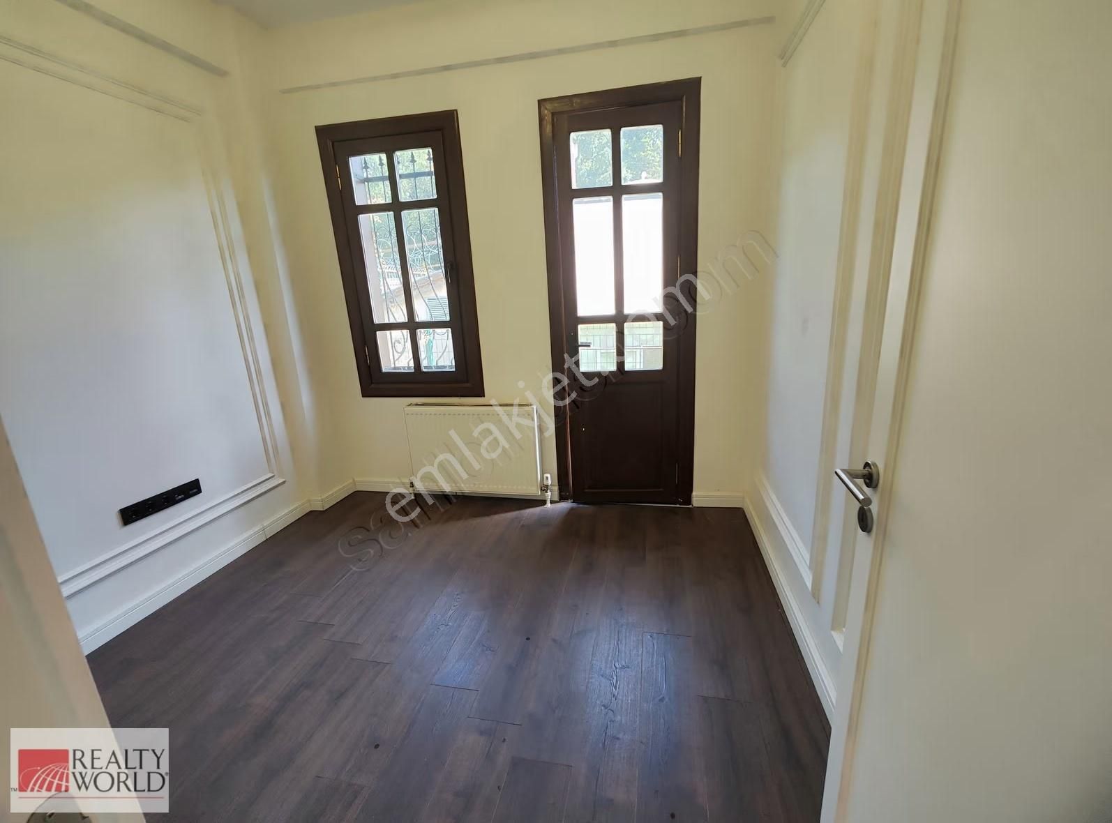 Tarihi Lokasyonda Müstakil 180m2 Ofis Konut Muayenehane Vb İşer - Görsel 13