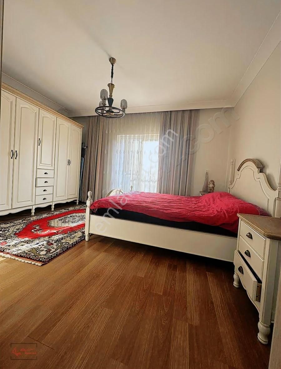 Viaport Karşısı Park Town Özel Yapılı Çamaşır Odalı Çok Şık 3+1 - Görsel 15