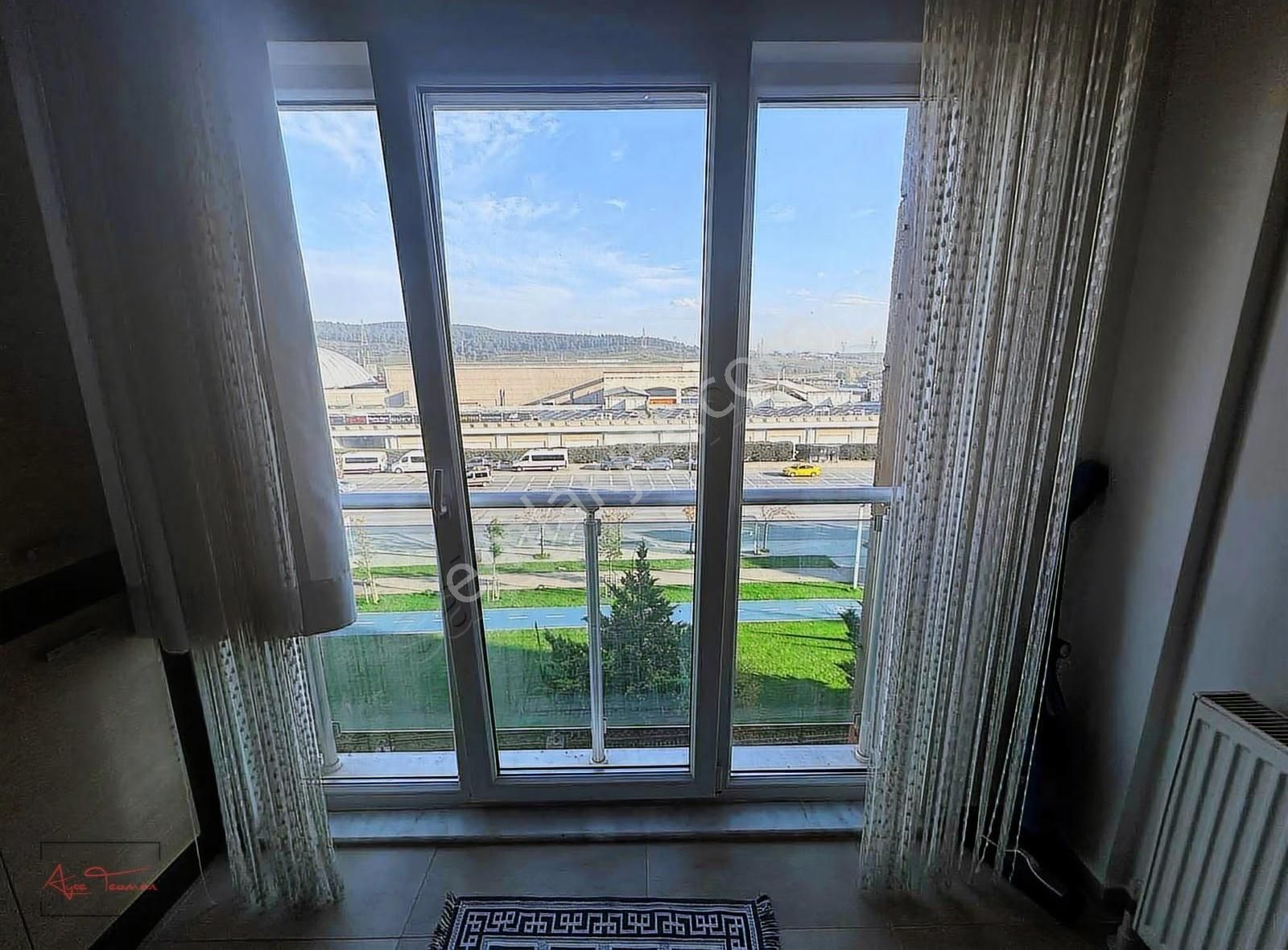 Viaport Karşısı Park Town Özel Yapılı Çamaşır Odalı Çok Şık 3+1 - Görsel 19