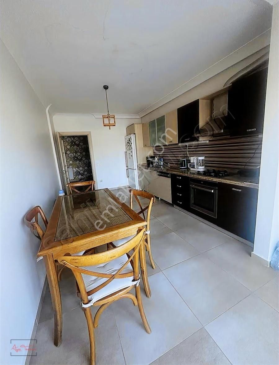 Viaport Karşısı Park Town Özel Yapılı Çamaşır Odalı Çok Şık 3+1 - Görsel 26