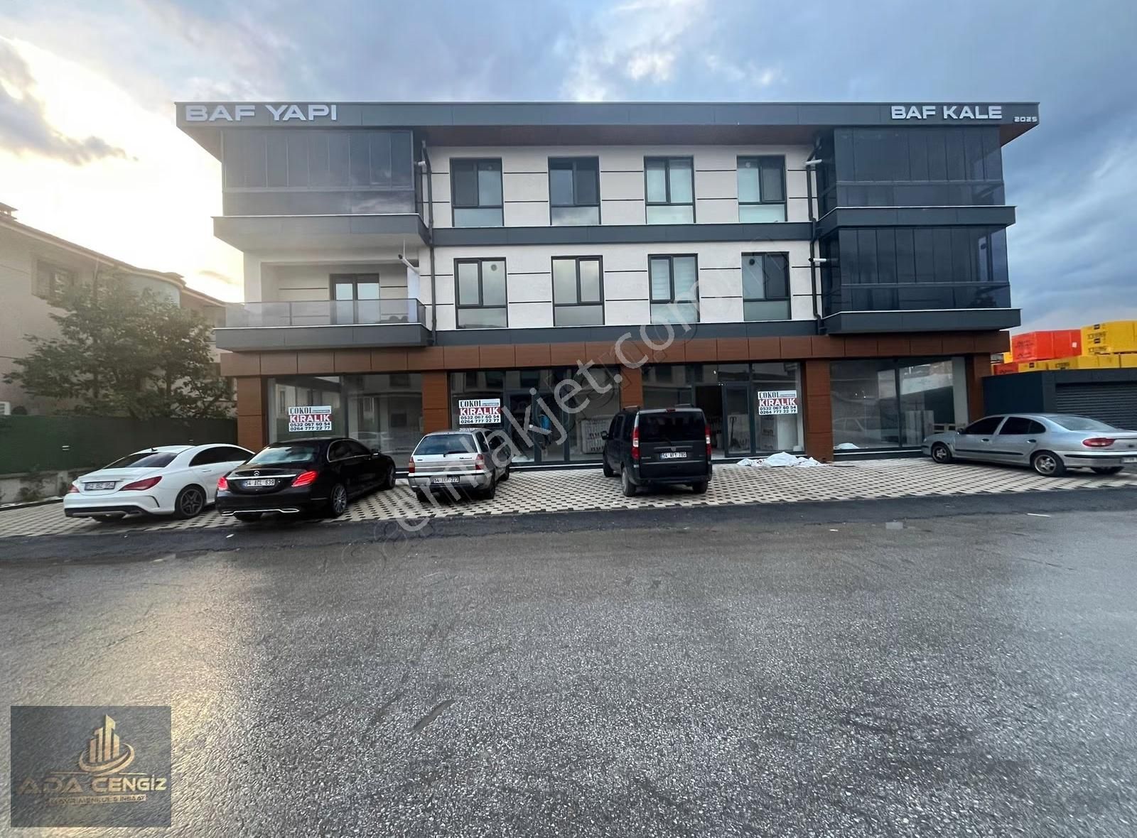 Serdivan Arabacı Alanı Mahallesinde 3+1 140 M2 Ultra Lüks Daire