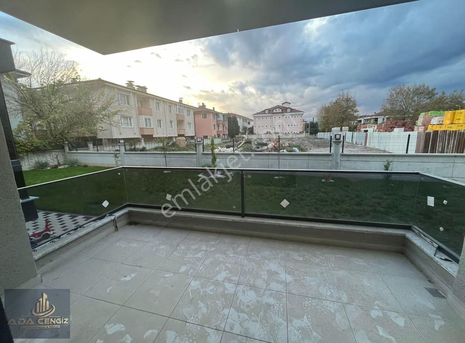 Serdivan Arabacı Alanı Mahallesinde 3+1 140 M2 Ultra Lüks Daire - Görsel 11