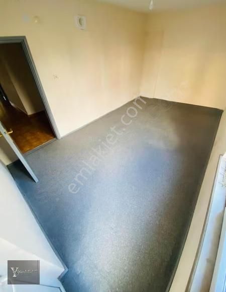 Gülveren Mahallesinde 3+1 Çok Geniş Kiralik Daire - Görsel 3