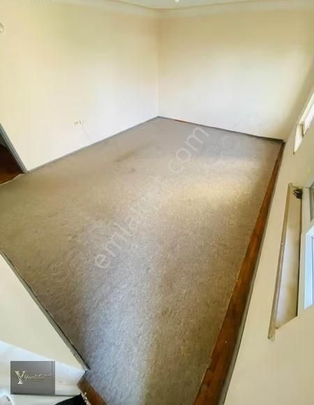 Gülveren Mahallesinde 3+1 Çok Geniş Kiralik Daire - Görsel 17