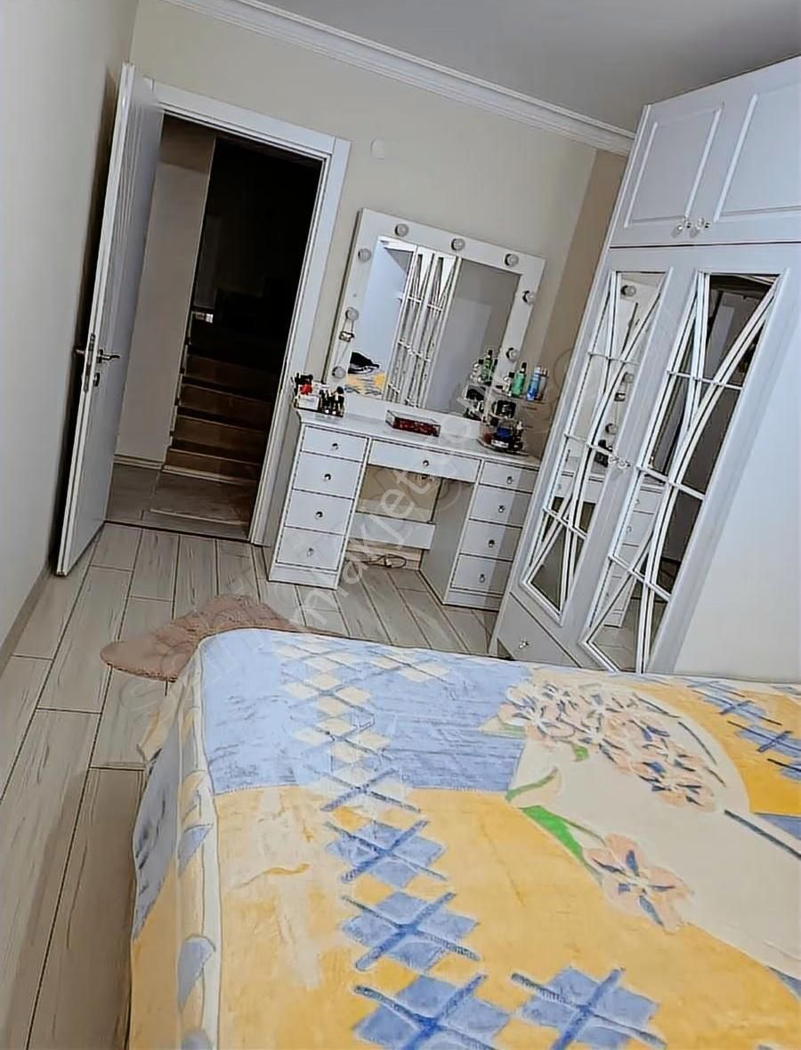 Kiralık Ters Dublex 2+1 105 M² Net - Görsel 9