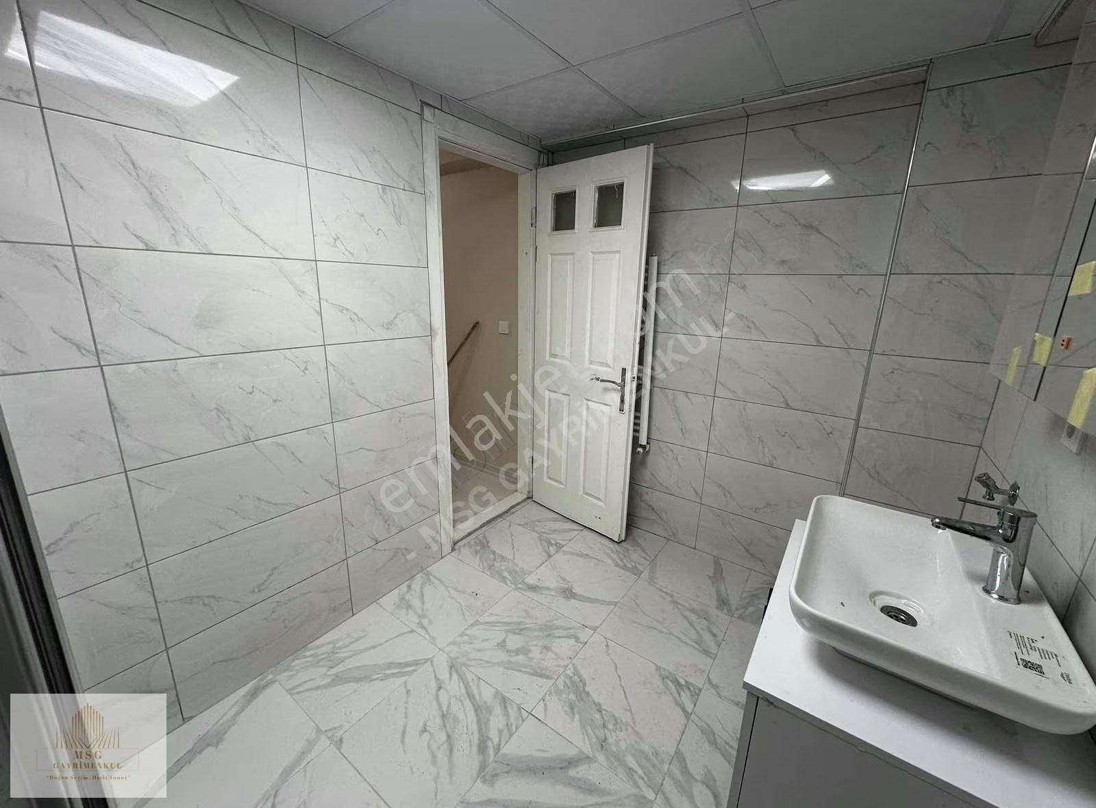 Msg'den Hasanağa Parkı Yakını Ebeveyn Banyolu 3+1 Daire - Görsel 23