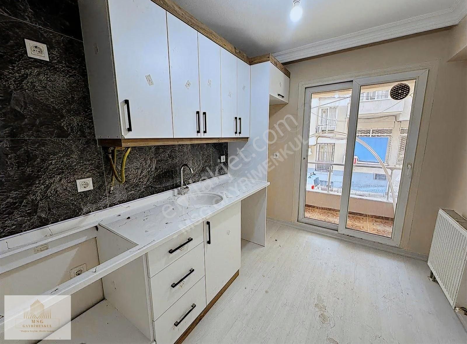 Msg'den Hasanağa Parkı Yakını Ebeveyn Banyolu 3+1 Daire - Görsel 35