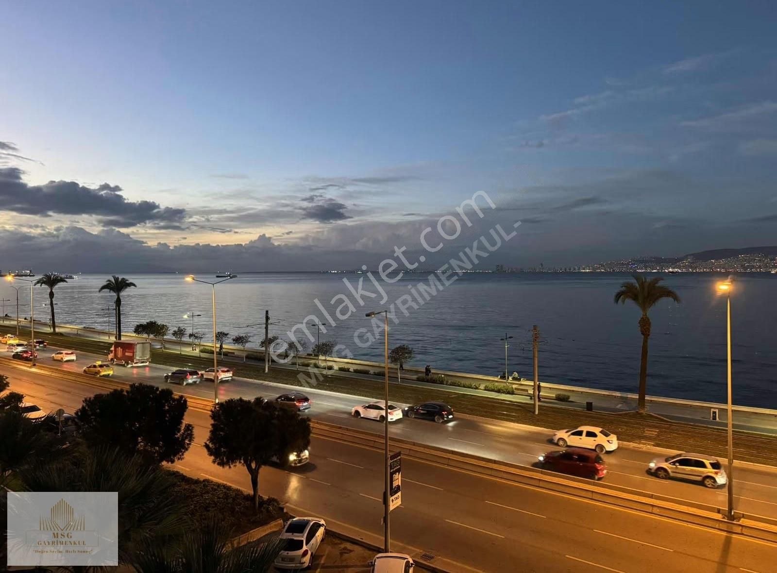 Msg'den Karataşta Leb-i Derya Manzaralı 3+1 Yalı Dairesi - Görsel 12