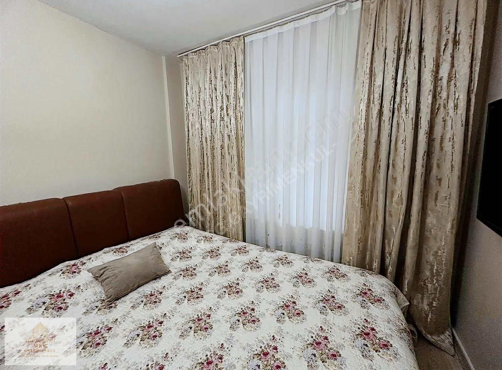 Msg'den Güzelyalıda Metro Ve Sahile Çok Yakın Ara Kat 3+1 Daire - Görsel 27