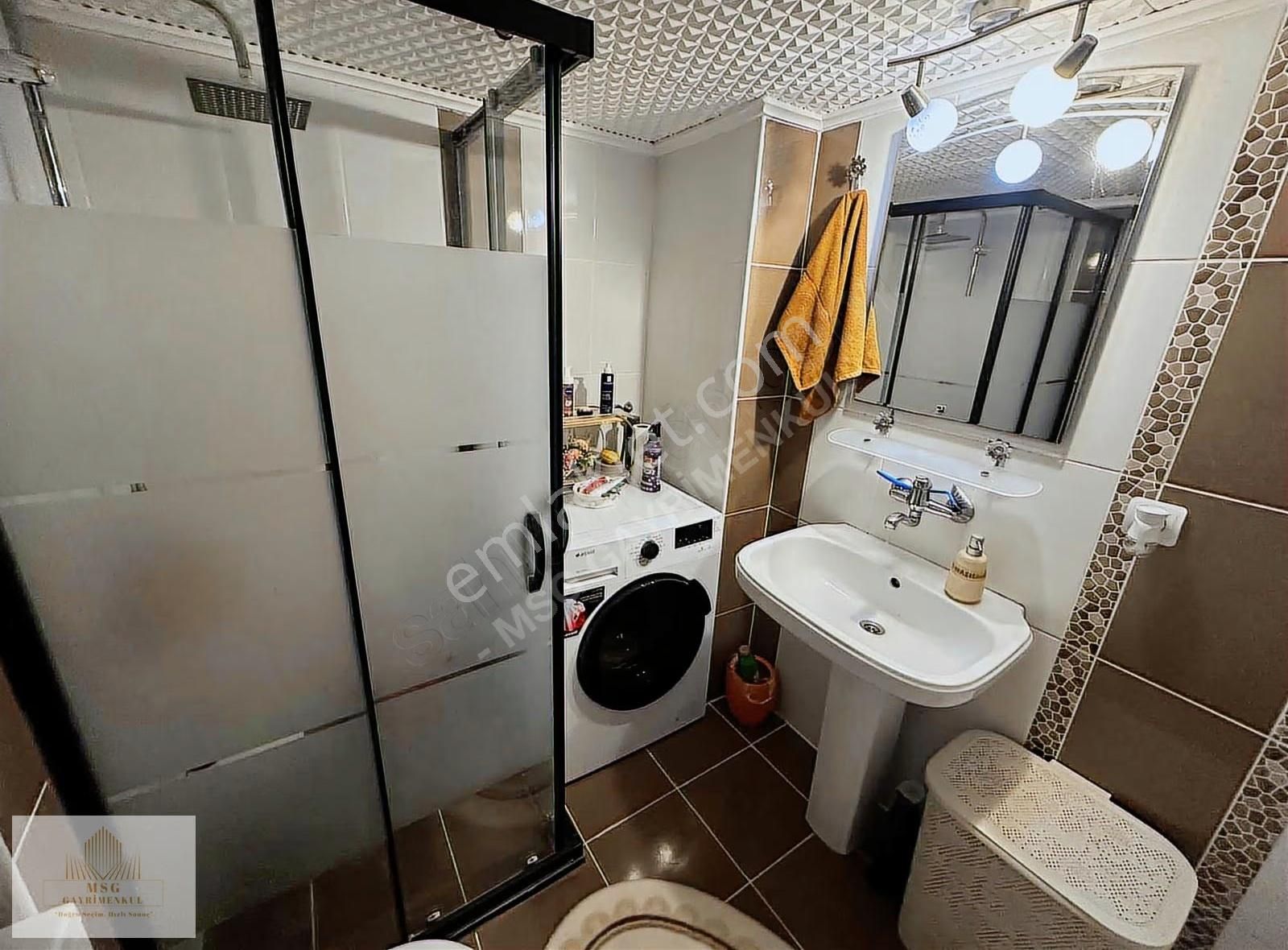 Msg'den Güzelyalıda Metro Ve Sahile Çok Yakın Ara Kat 3+1 Daire - Görsel 38