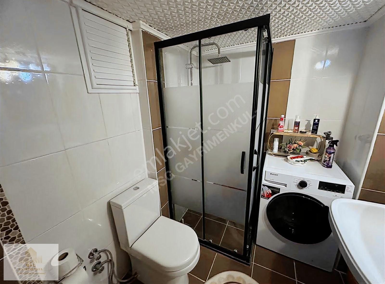 Msg'den Güzelyalıda Metro Ve Sahile Çok Yakın Ara Kat 3+1 Daire - Görsel 34