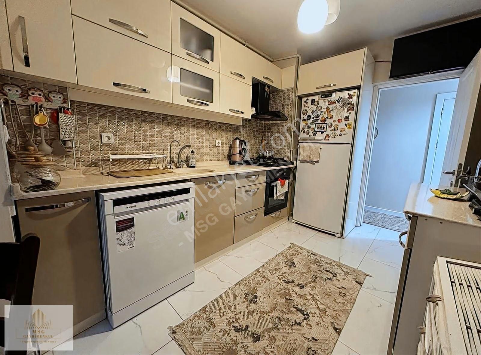 Msg'den Güzelyalıda Metro Ve Sahile Çok Yakın Ara Kat 3+1 Daire - Görsel 20