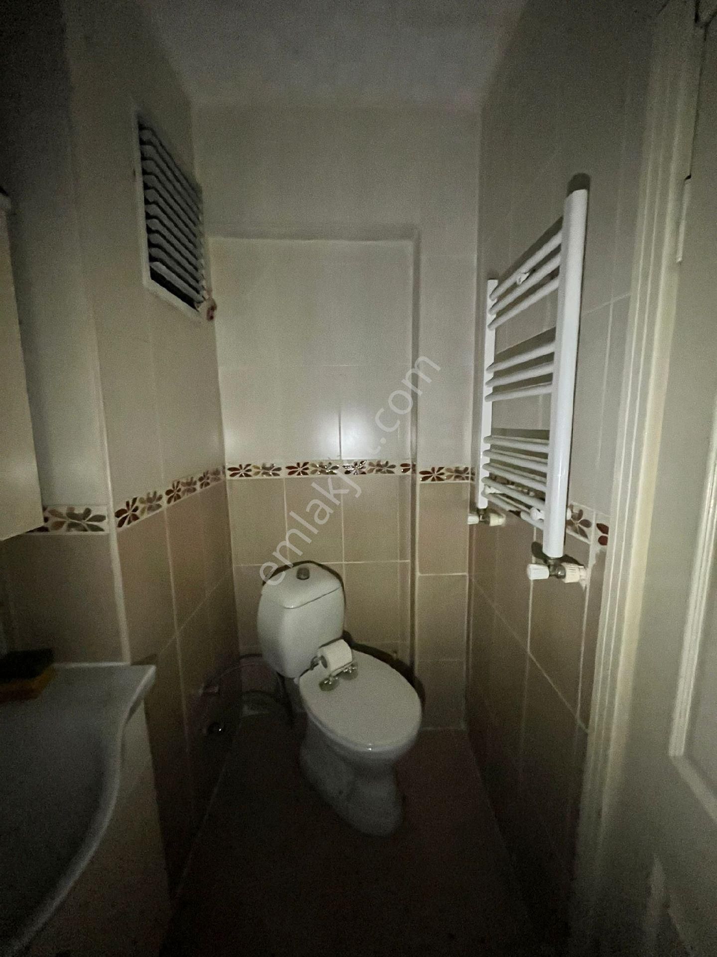 Gld Gayrimenkulden Gop Yenı Mahallesinde Satilik 2+1 Bahce Katı - Görsel 8