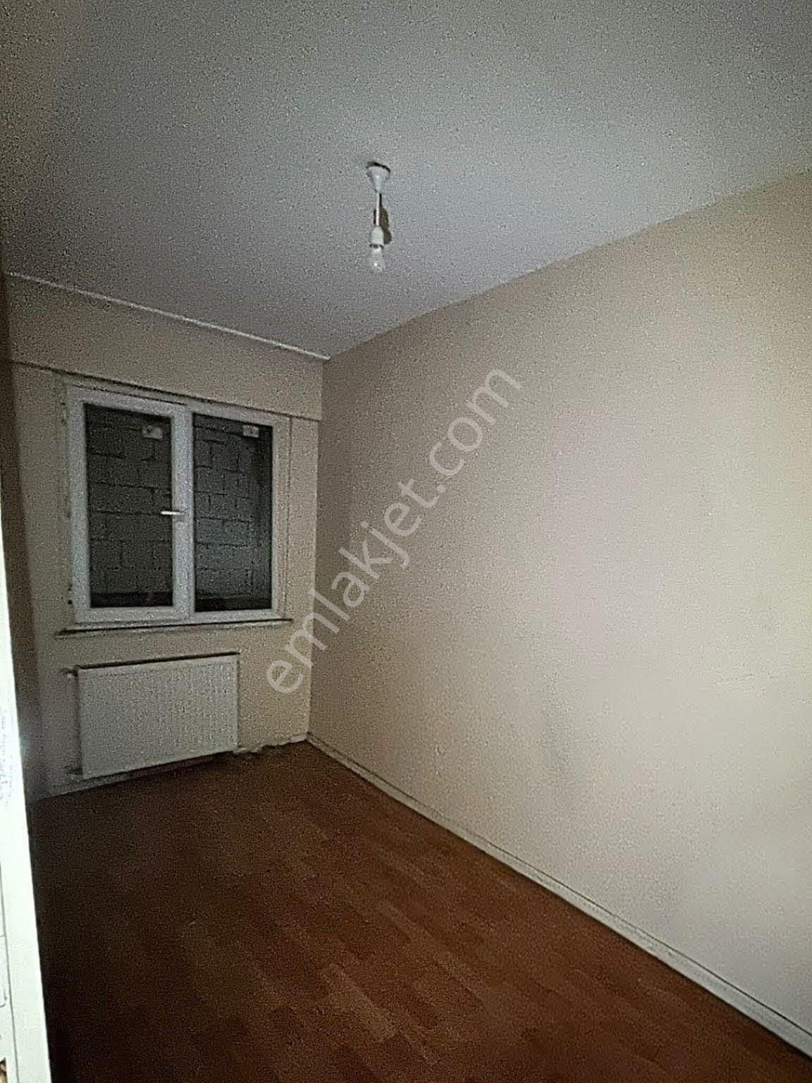 Gld Gayrimenkulden Gop Yenı Mahallesinde Satilik 2+1 Bahce Katı - Görsel 4