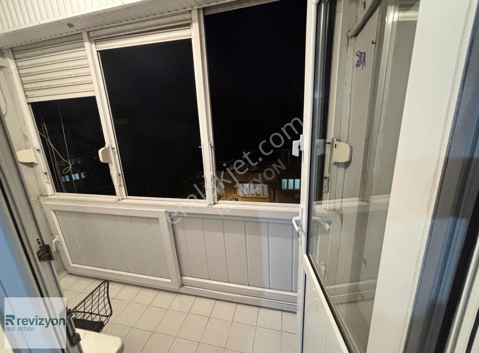 Revizyon' Dan Osmangazi Kırcaali Mh. Şehir Merkezinde 2+1 Daire - Görsel 31