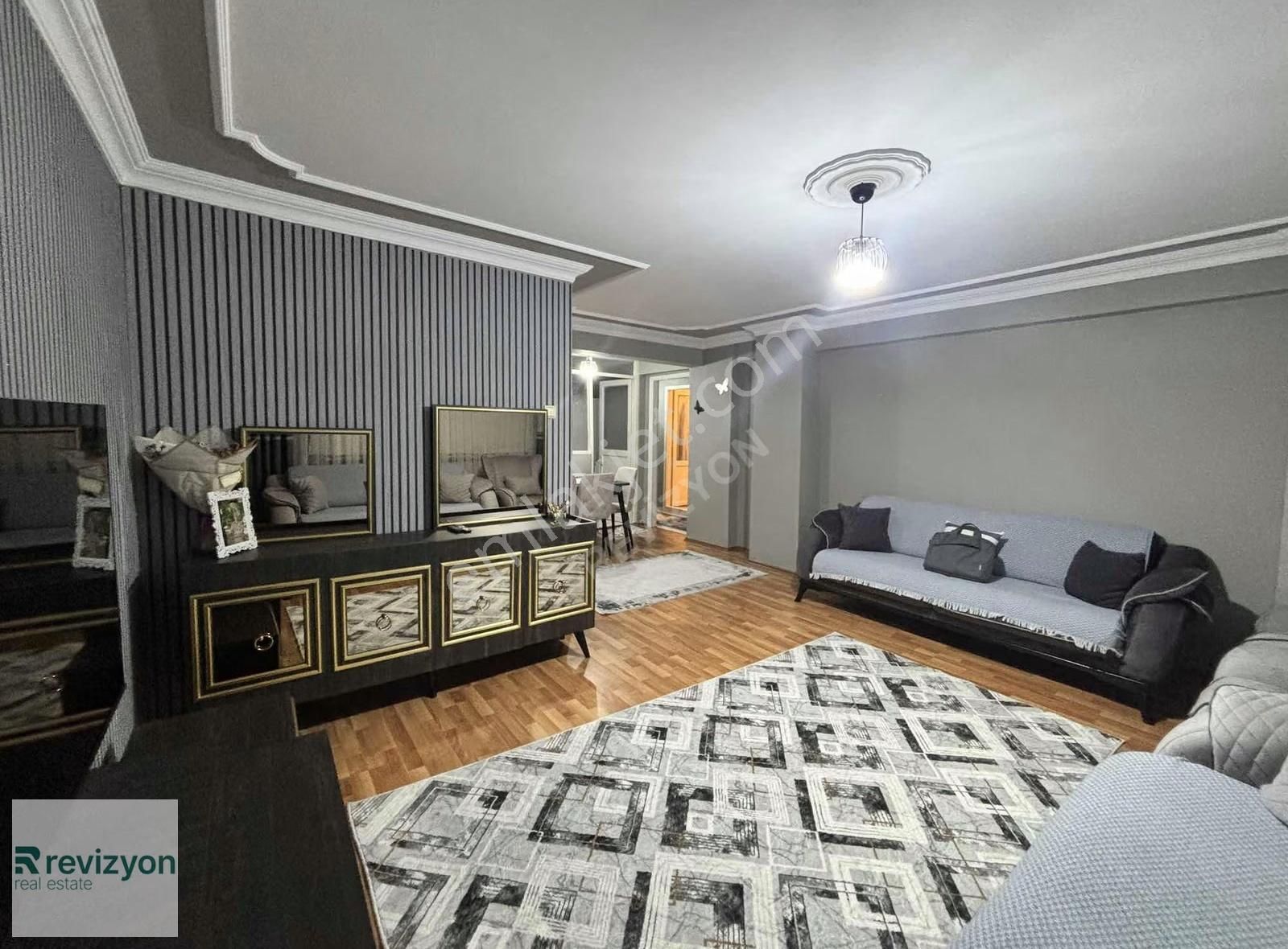 Revizyon' Dan Osmangazi Kırcaali Mh. Şehir Merkezinde 2+1 Daire - Görsel 6