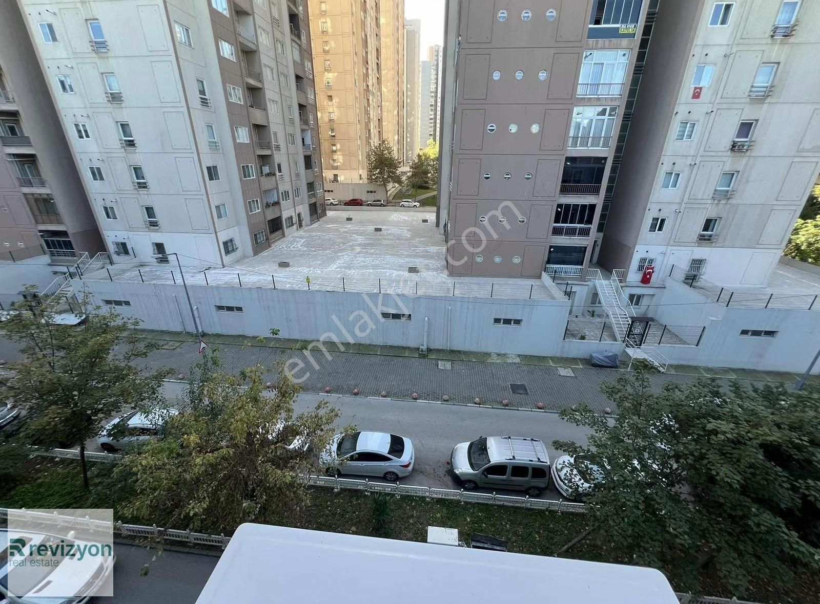 Osmangazi Kiremitçi Mh Asansörlü Otoparklı Geniş 2+1 Daire - Görsel 11