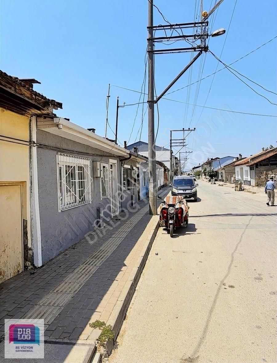 Revizyon Gayrmenkul Yeni Mahallede Satılık 3+1 Müstakil - Görsel 2