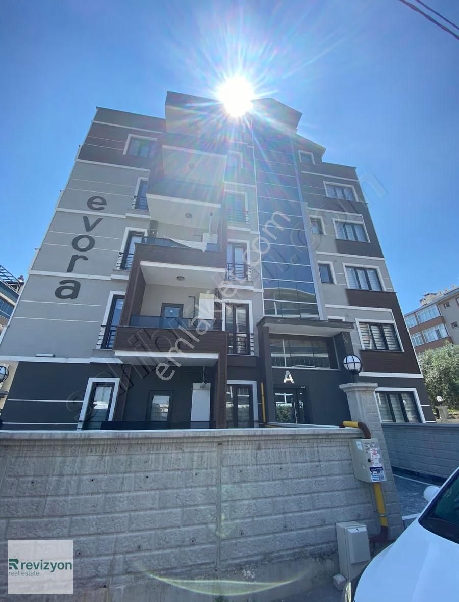 Revizyon Gayrimenkul Görükle Kiralık 2+1 Eşyalı Daire - Görsel 7