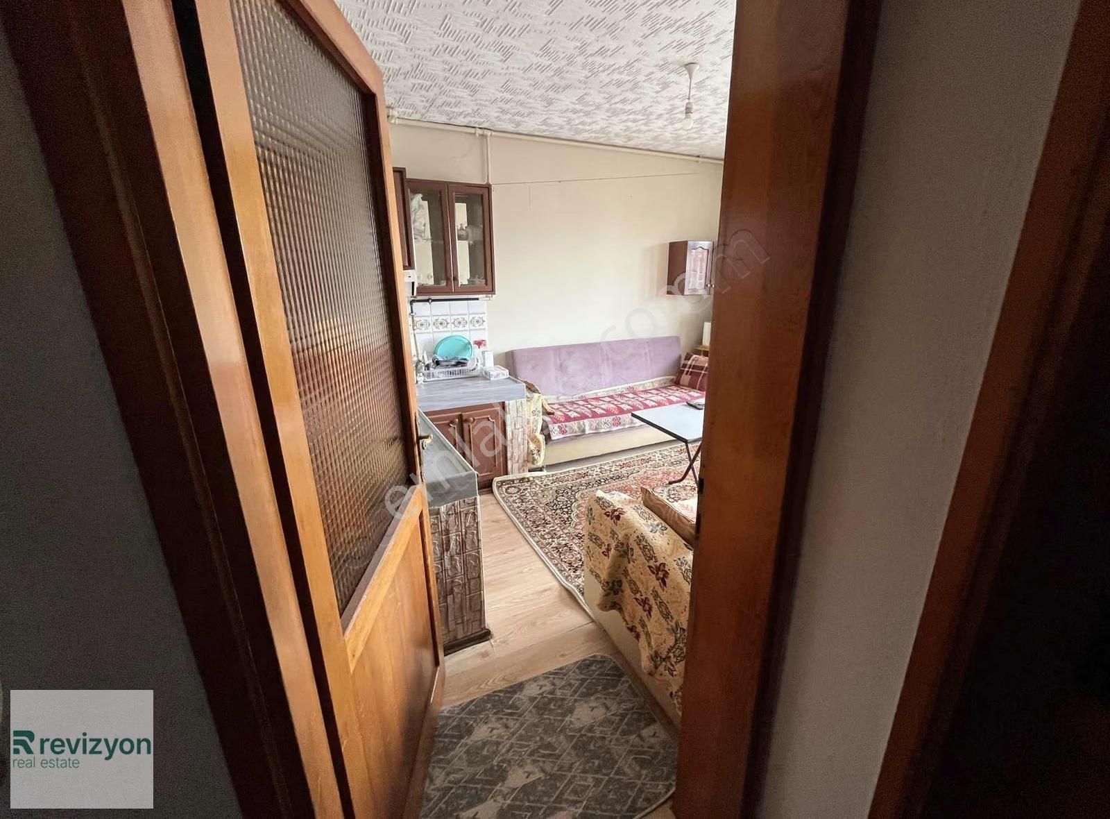 Cadde Üstü 2+1 Satılık Kat Mülkiyetli Dairemiz - Görsel 3