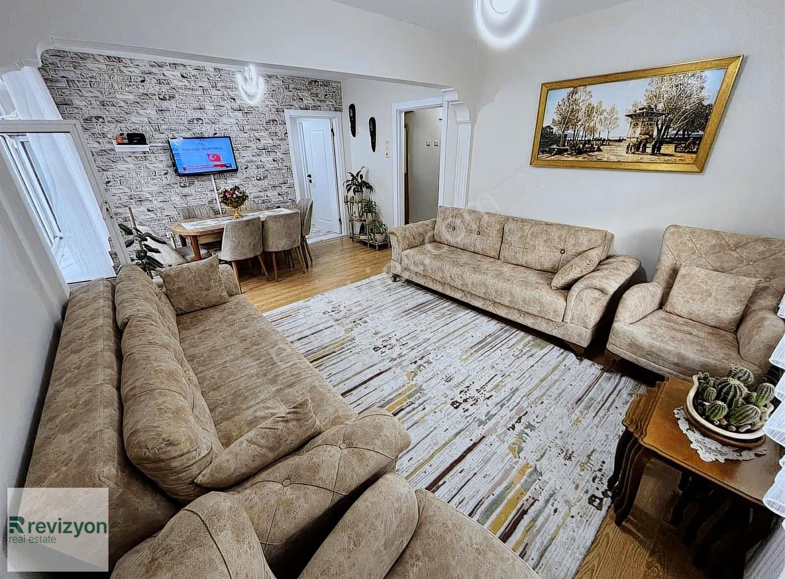 Cadde Üstü Bahçeli 2+1 Tadilatlı Masrafsız Otoparklı Dairemiz - Görsel 16