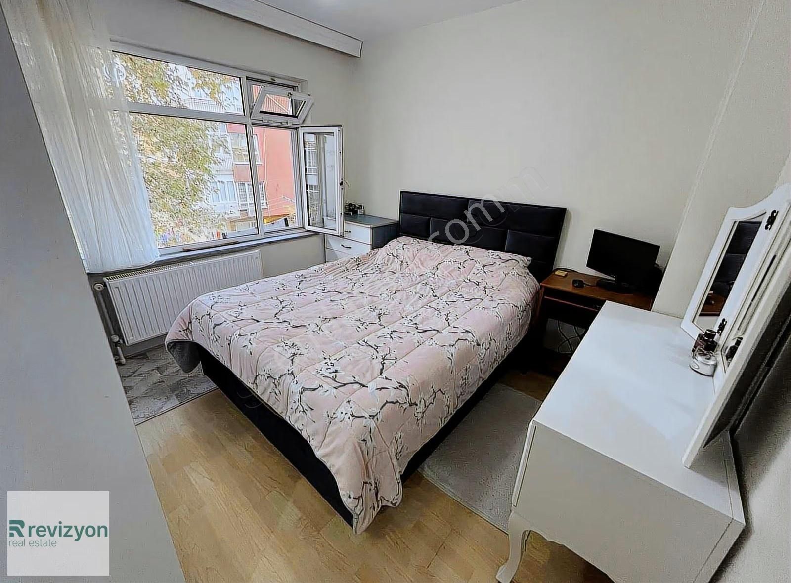 Cadde Üstü Bahçeli 2+1 Tadilatlı Masrafsız Otoparklı Dairemiz - Görsel 14