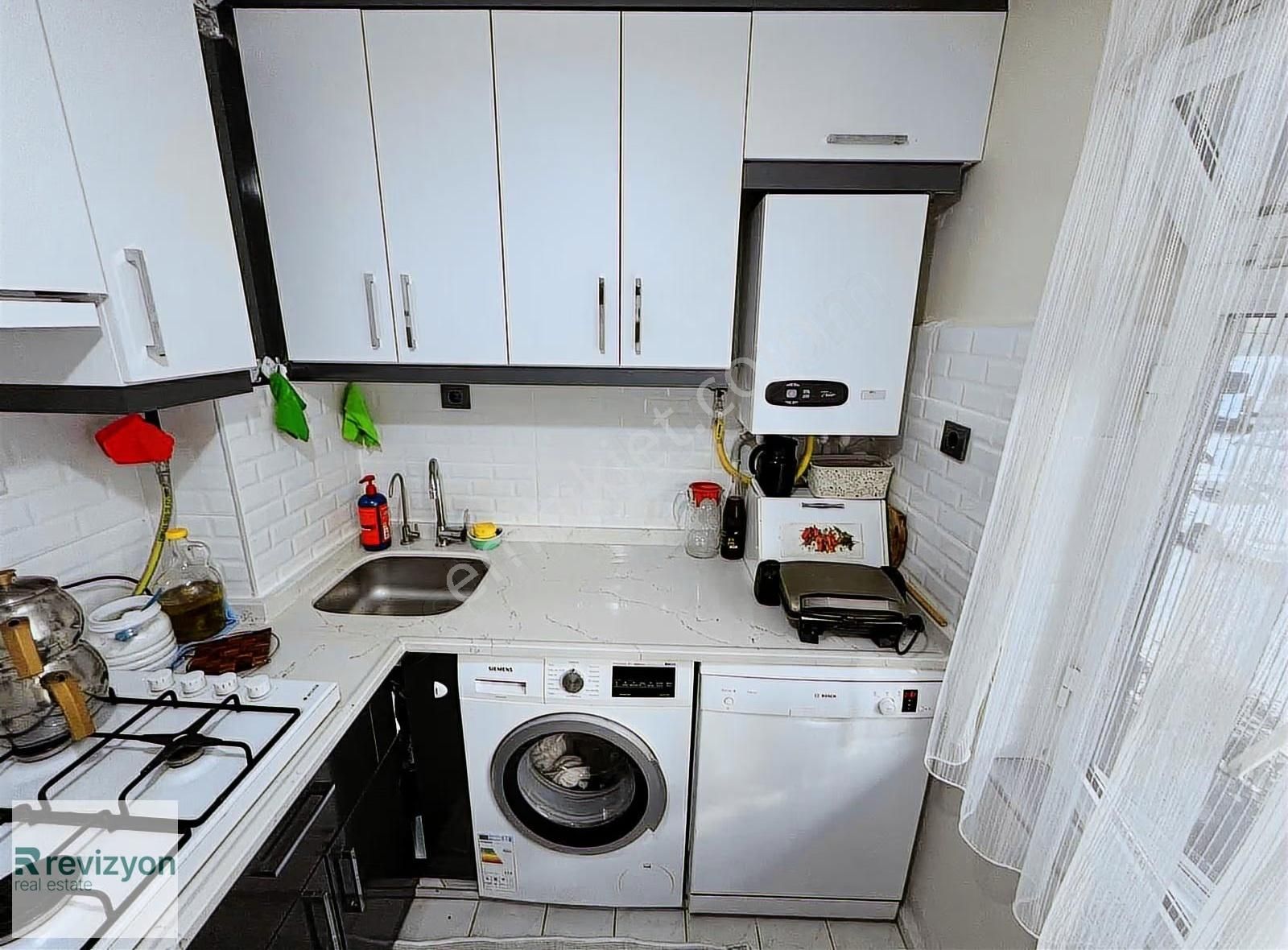 Cadde Üstü Bahçeli 2+1 Tadilatlı Masrafsız Otoparklı Dairemiz - Görsel 8