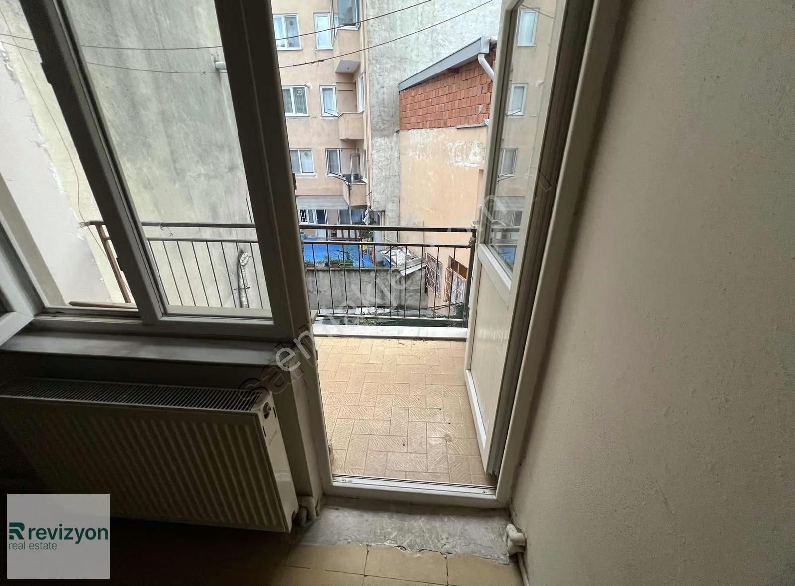 Sakarya Mahallesi Arakat 3+1 Balkonlu Asansörlü Kiralık - Görsel 22