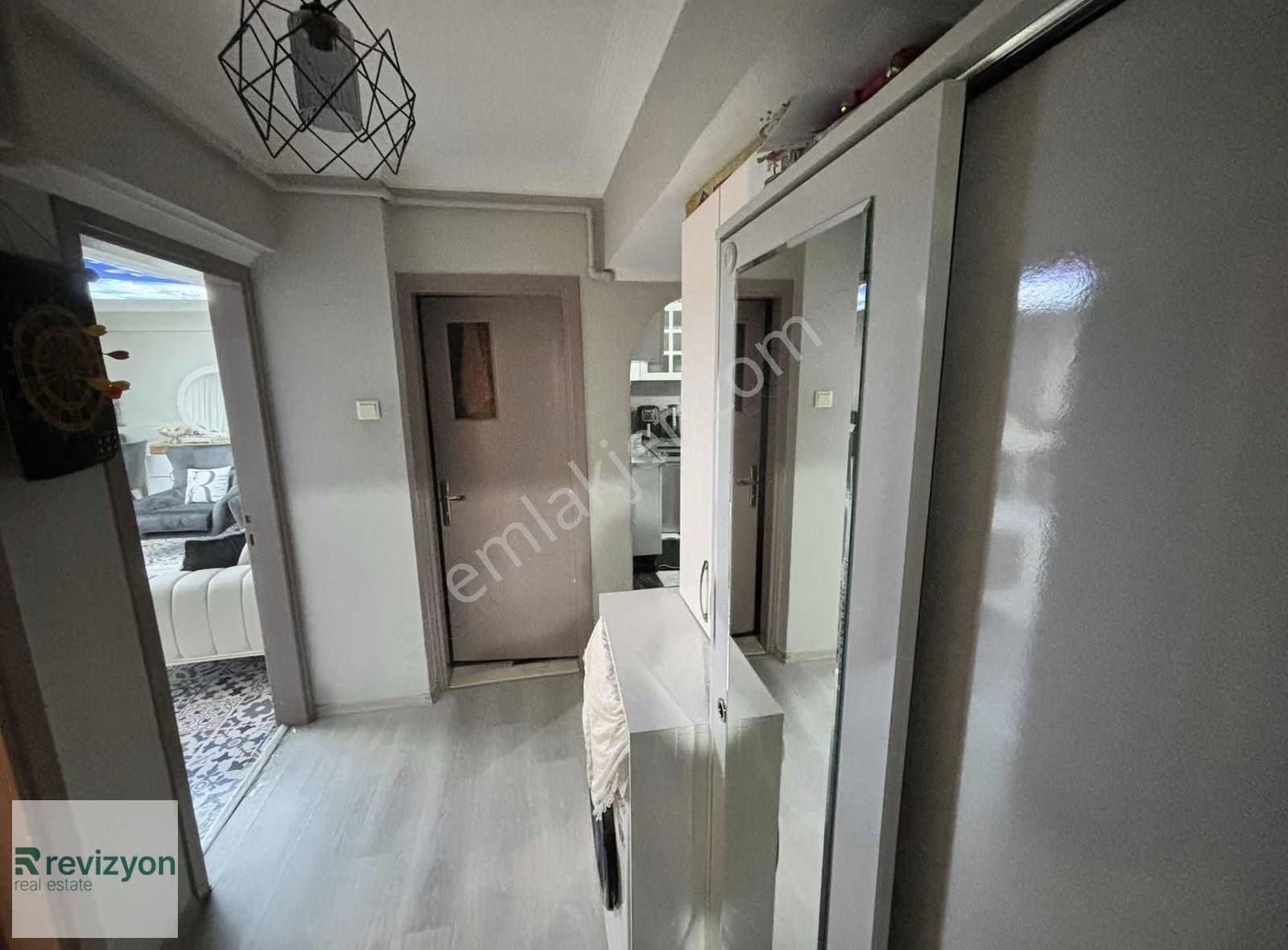 Çift Cepheli Giriş Kat 2+1 Satılık Daire - Görsel 31