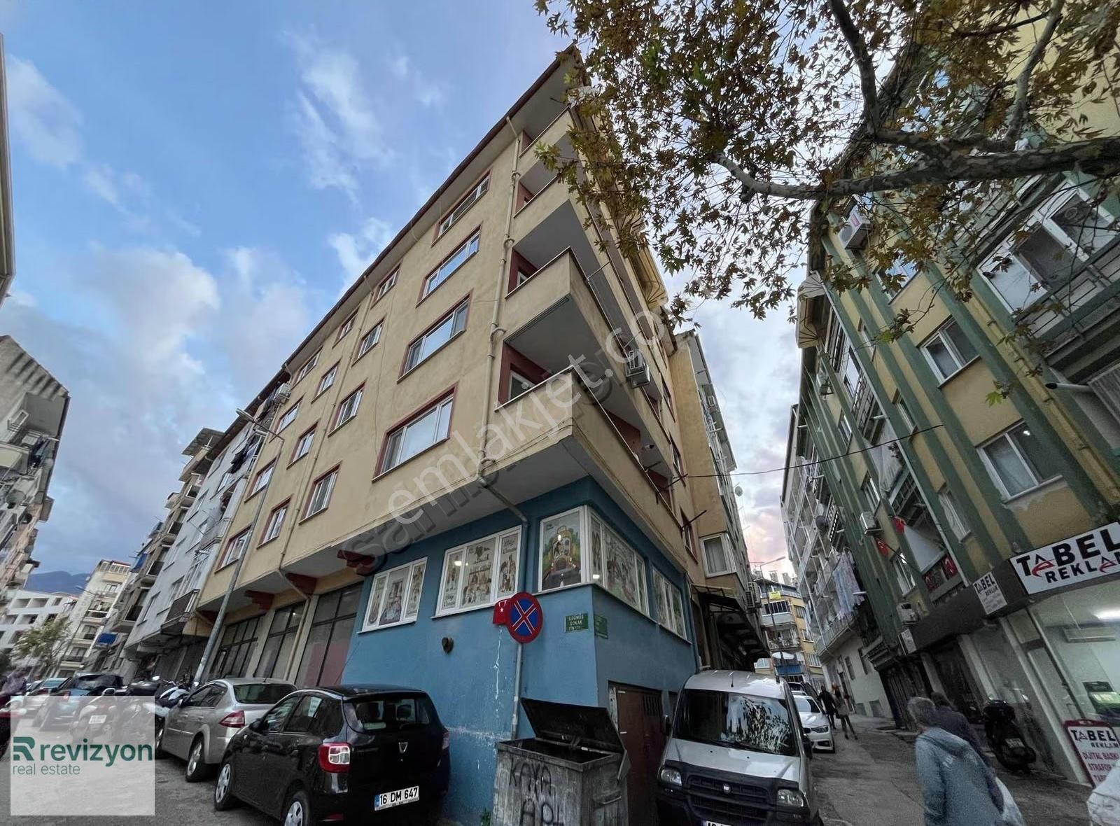 Revizyon Gayrimenkulden Hacıılyas Mh Asansörlü 2+1d Daire - Görsel 22