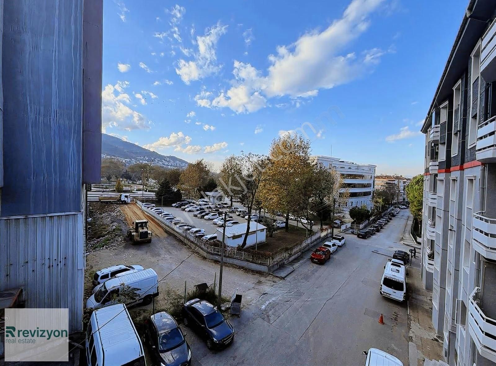 Tower Plaza Arkası Komple Tadilatlı Arakat 2+1 Satılık Daire - Görsel 17