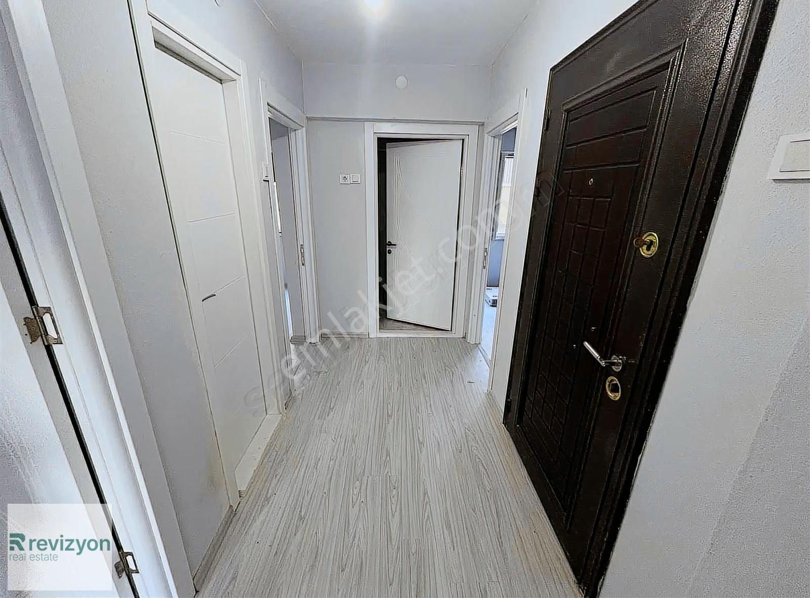 Tower Plaza Arkası Komple Tadilatlı Arakat 2+1 Satılık Daire - Görsel 23