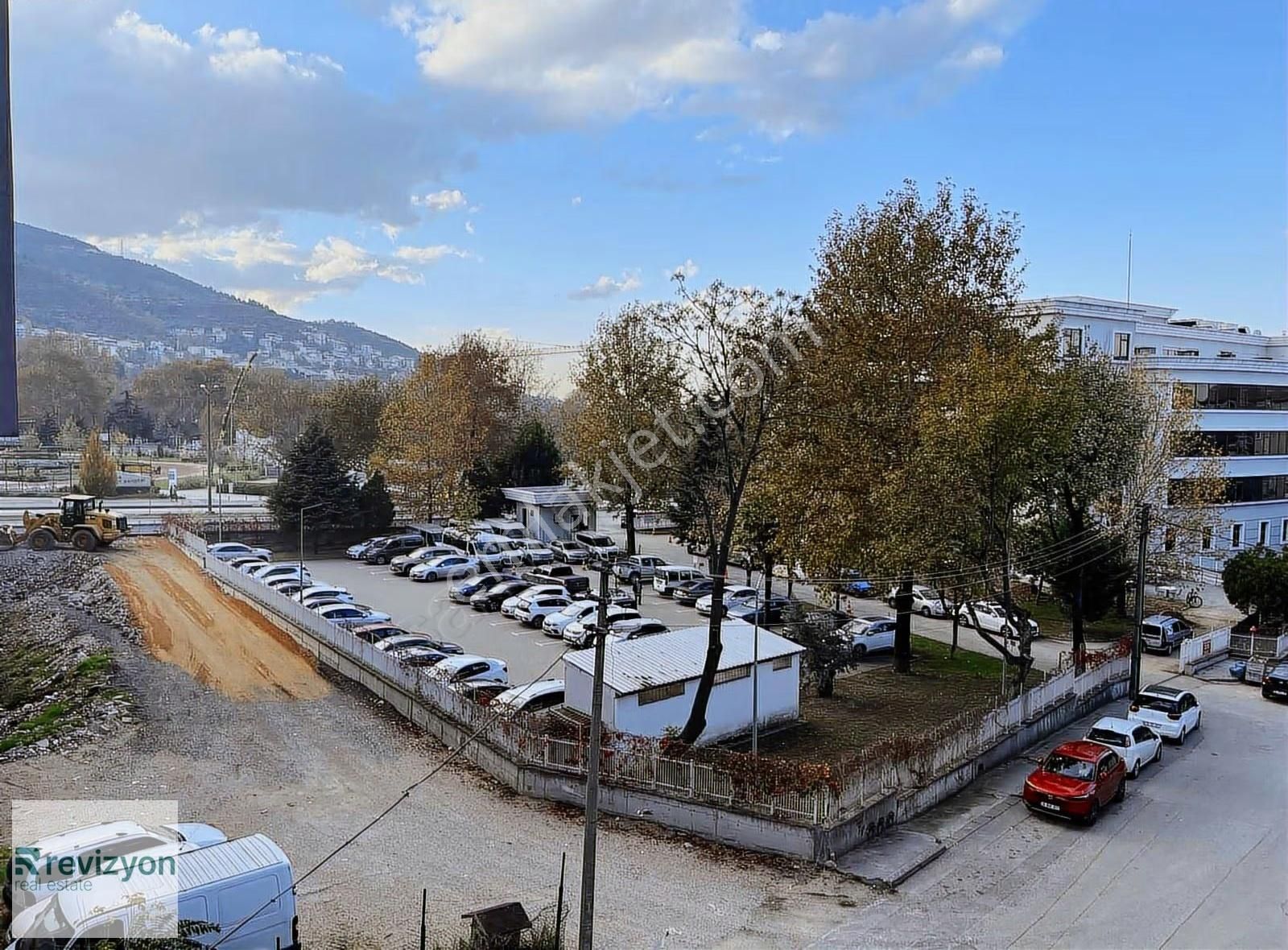 Tower Plaza Arkası Komple Tadilatlı Arakat 2+1 Satılık Daire