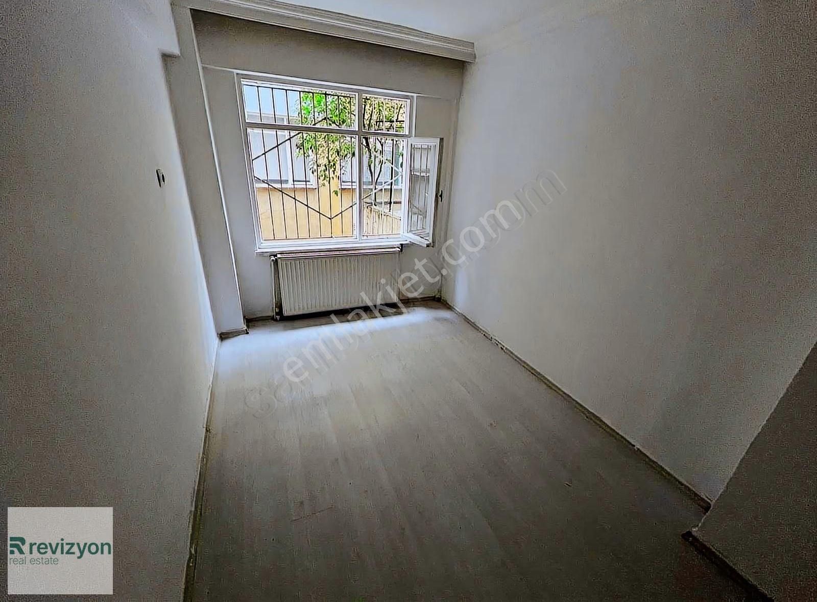 Merkezi Konumda Yarı Zemin Kat 2+1 Satılık Daire - Görsel 28