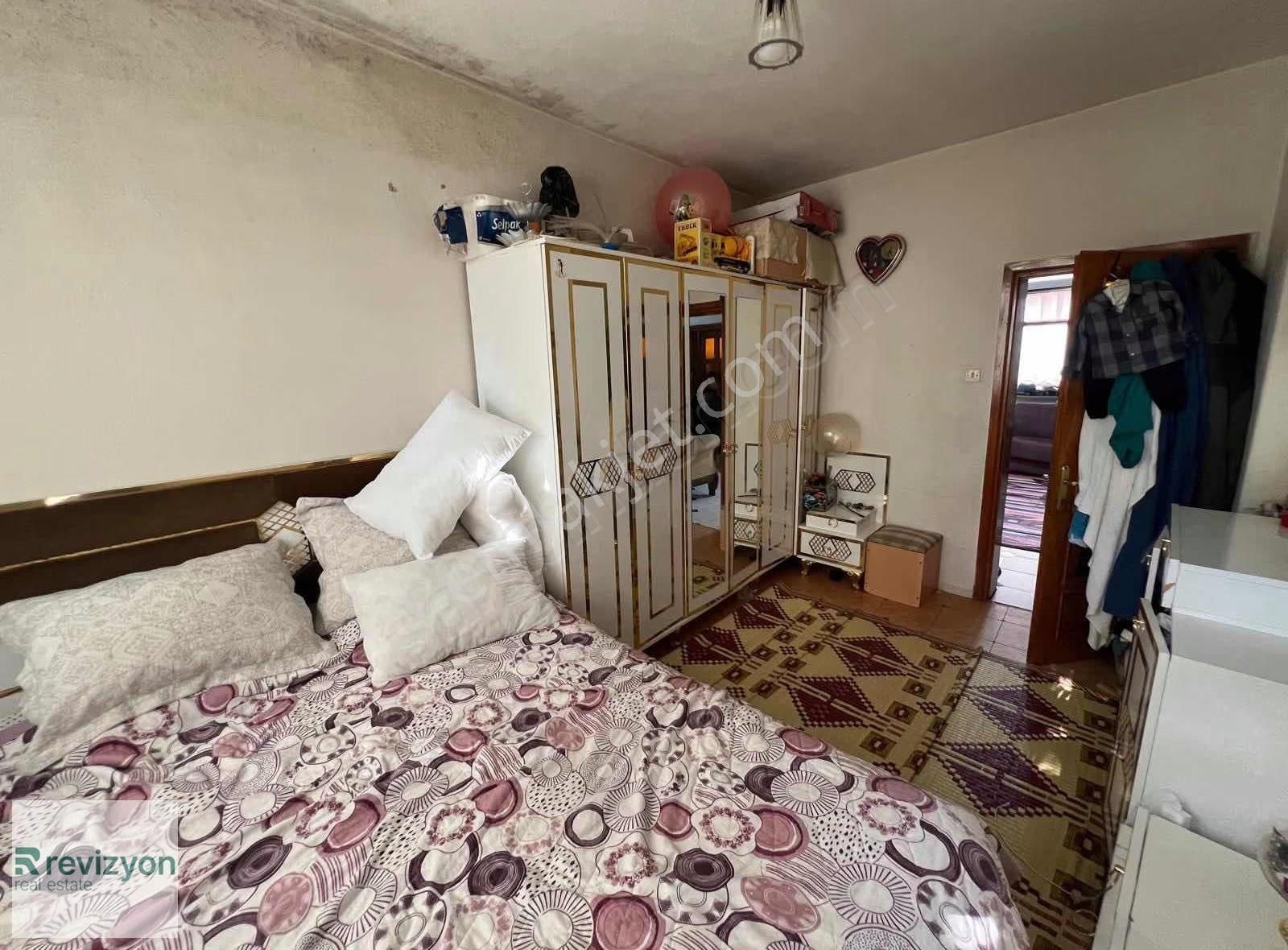 Ulusta 3,5 Katlı 3 Adet 3+1 Teras Ve Bodrum - Görsel 20