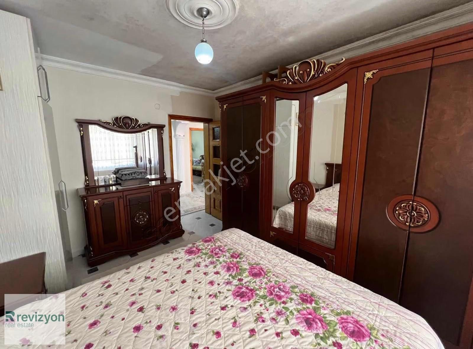 Ulusta 3,5 Katlı 3 Adet 3+1 Teras Ve Bodrum - Görsel 8