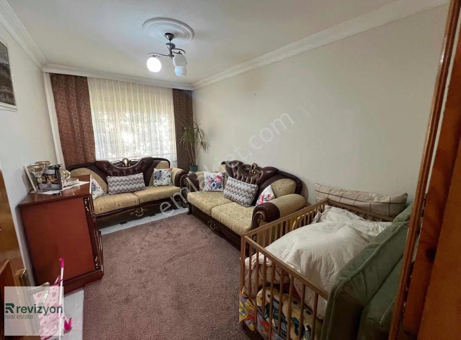 Ulusta 3,5 Katlı 3 Adet 3+1 Teras Ve Bodrum - Görsel 15