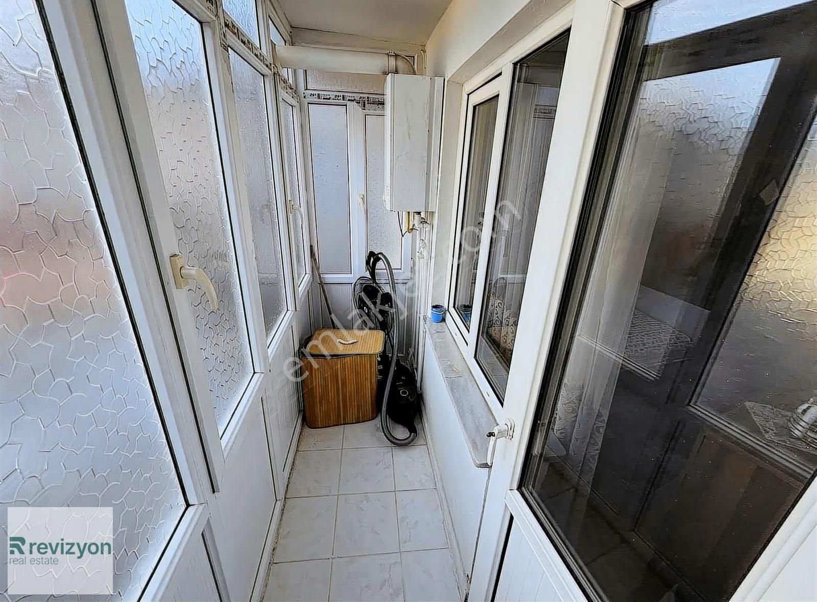 Altıparmak Çırpan Mah 2+1 Asansörlü Eşyalı Arakat Satılık Daire - Görsel 4