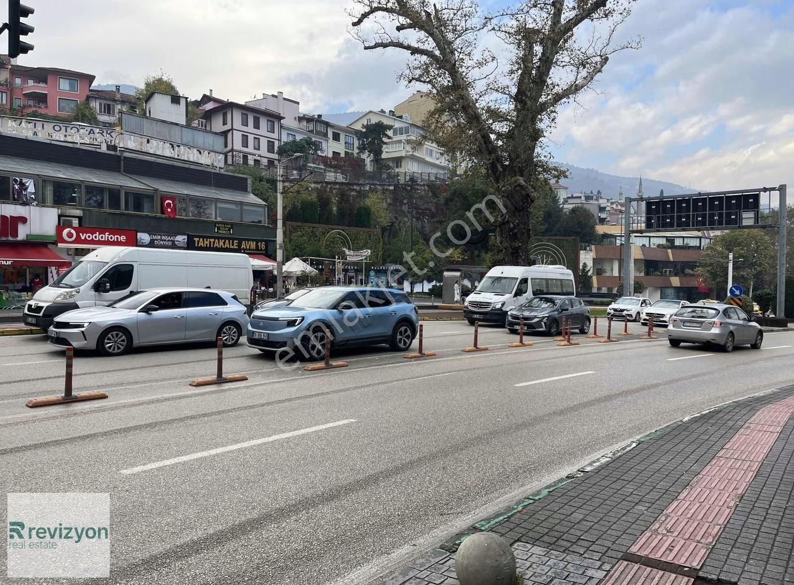 Merkezi Konumda Altıparmak Caddesinde 220 Mt2 Kiralık Dükkan - Görsel 12